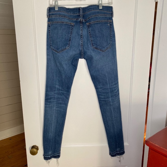Rag & Bone Dre Raw Hem Mid-Rise Skinny Boyfriend Jeans in Coopers Blue - Size 28 - Picture 3 of 12